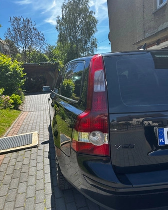 Volvo V50 cena 8500 przebieg: 398000, rok produkcji 2004 z Głuchołazy małe 79